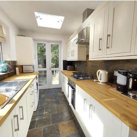 Holiday Home In Kidderminster Kültér fotó